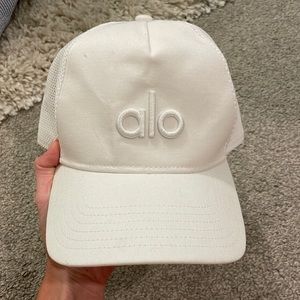 Alo white trucker hat (never used)